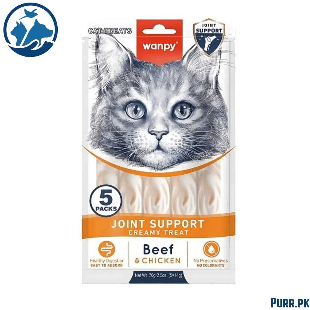Comparing Lickable Treats to Other Cat Treats