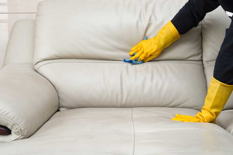 Effective Techniques for Removing Unwanted Odors from Upholstery