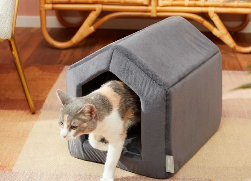 Utilizing Heating Pads and Blankets Safely