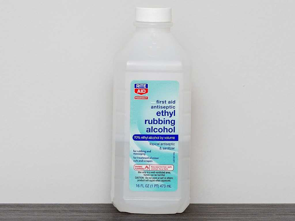 Understanding the Toxicity of Rubbing Alcohol for Cats
